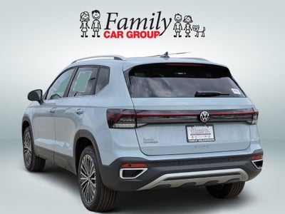 2027 Volkswagen Taos 1.5T SE