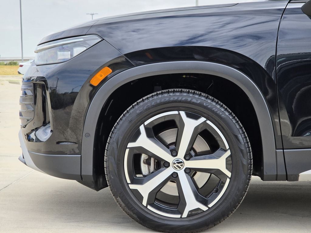 2025 Volkswagen Tiguan 2.0T SE