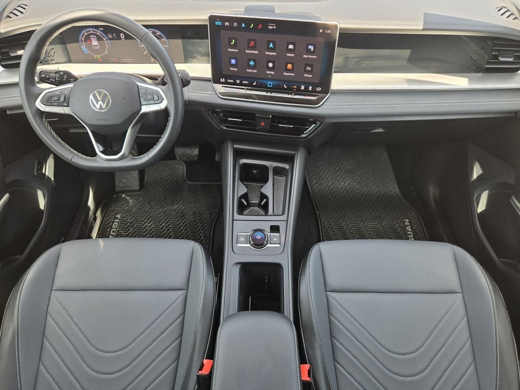 2025 Volkswagen Tiguan 2.0T SE