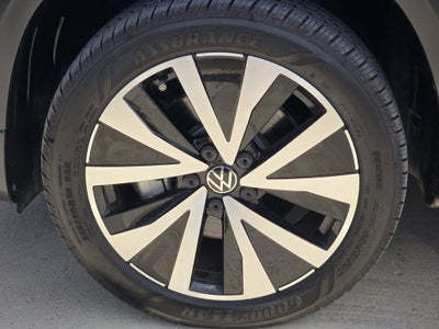2024 Volkswagen Taos 1.5T SE
