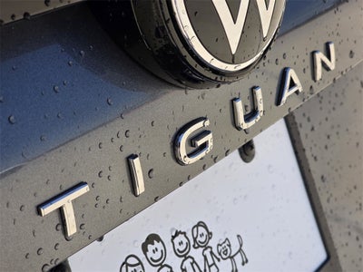2025 Volkswagen Tiguan 2.0T SE