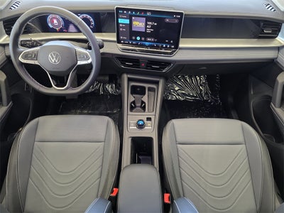 2025 Volkswagen Tiguan 2.0T SE