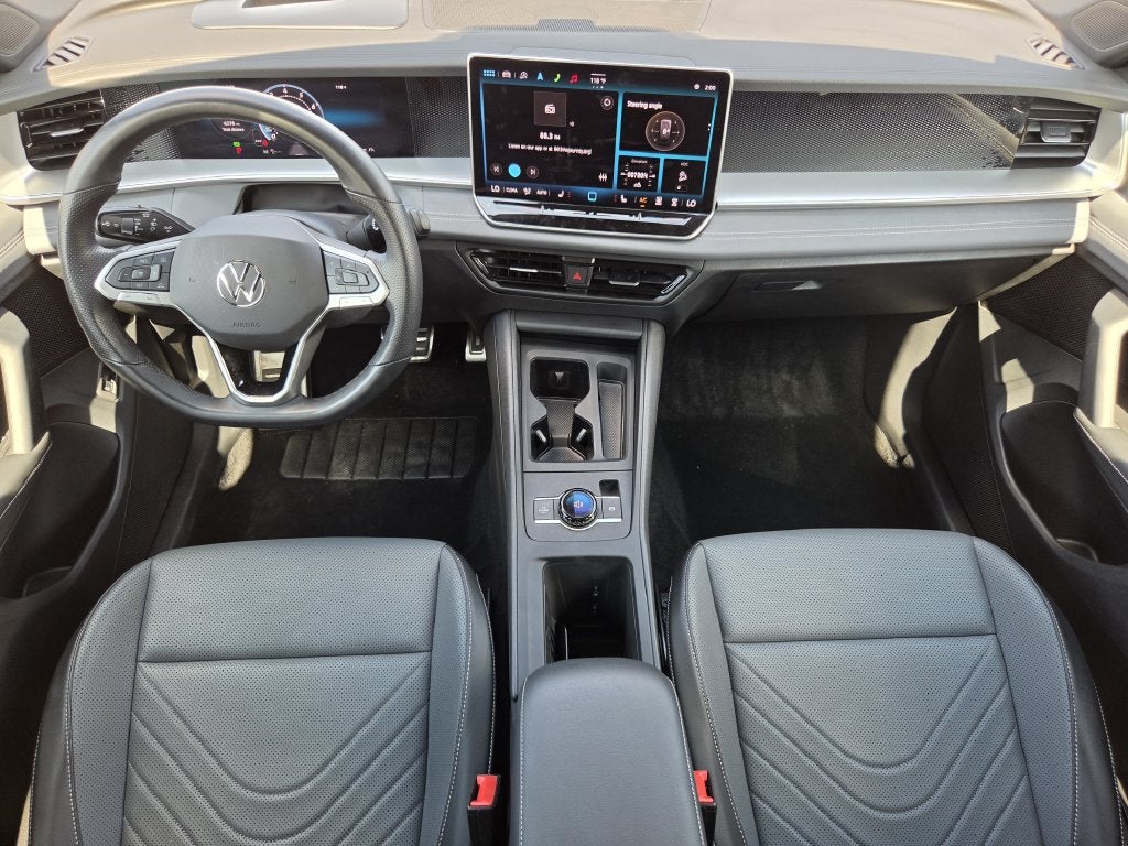 2025 Volkswagen Tiguan 2.0T SE R-Line Black