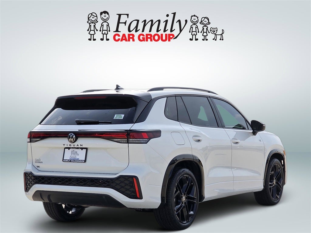 2026 Volkswagen Tiguan 2.0T SE R-Line Black