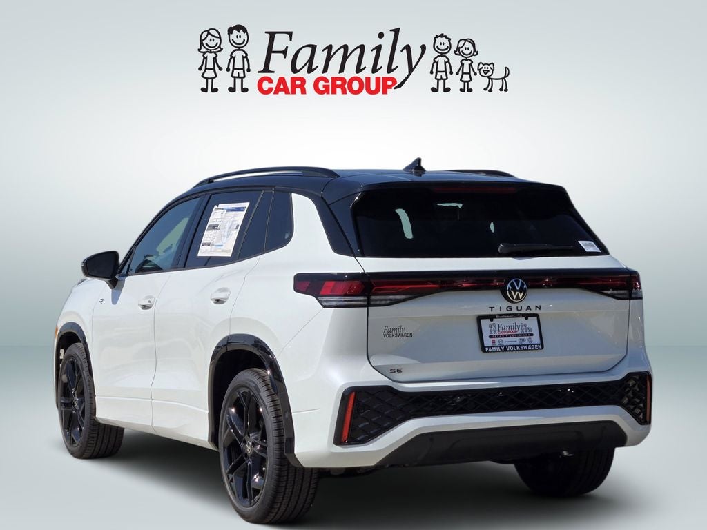 2026 Volkswagen Tiguan 2.0T SE R-Line Black