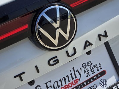 2026 Volkswagen Tiguan 2.0T SE R-Line Black