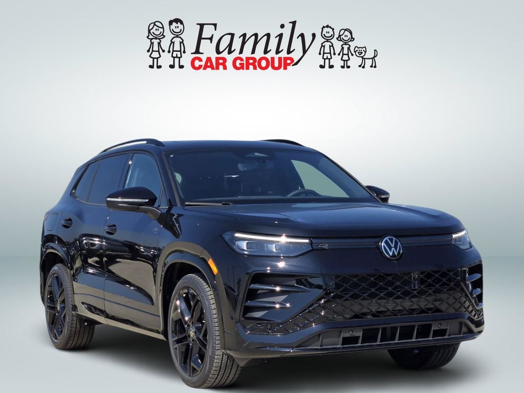 2026 Volkswagen Tiguan 2.0T SE R-Line Black