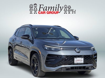 2026 Volkswagen Tiguan 2.0T SE R-Line Black