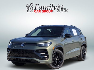 2026 Volkswagen Tiguan 2.0T SE R-Line Black