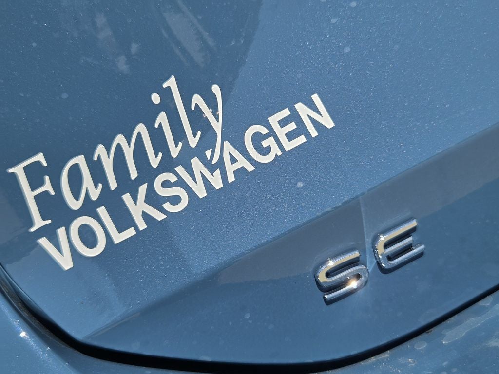 2026 Volkswagen Tiguan 2.0T SE