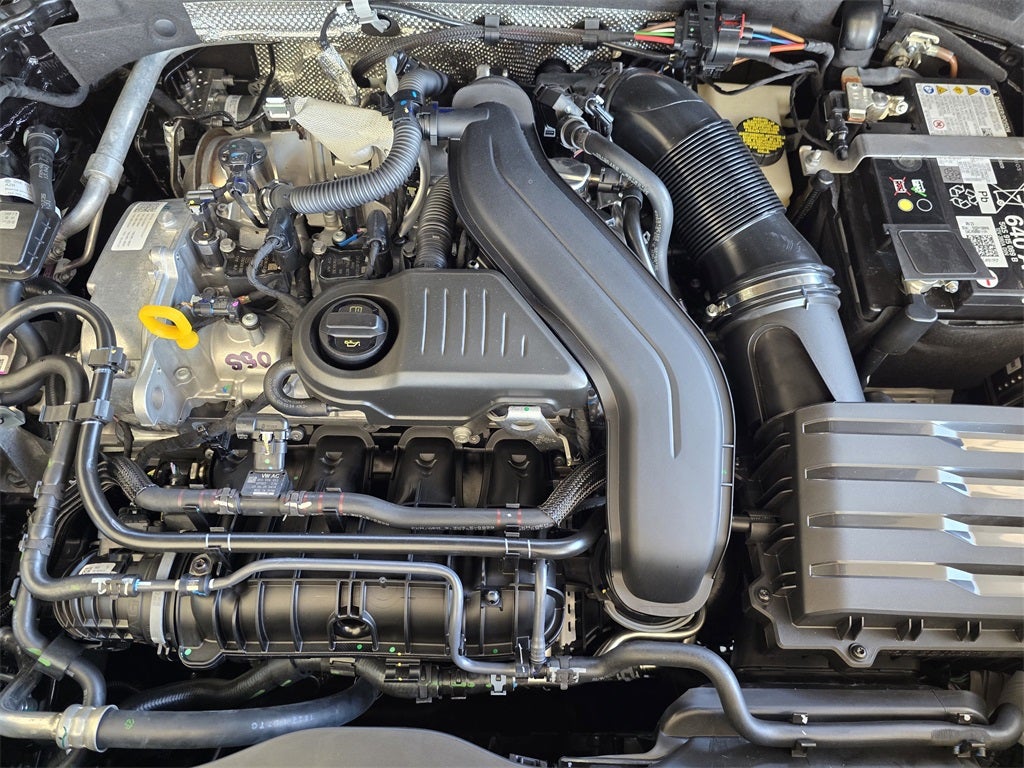 2025 Volkswagen Taos 1.5T SE