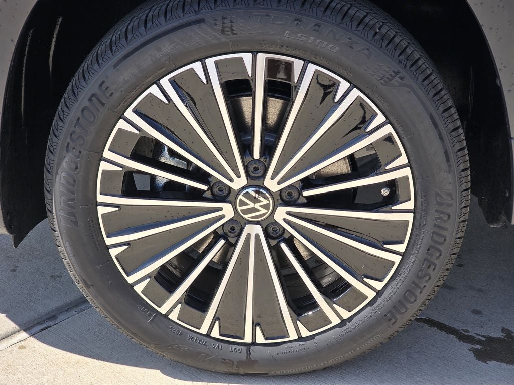 2026 Volkswagen Taos 1.5T SE