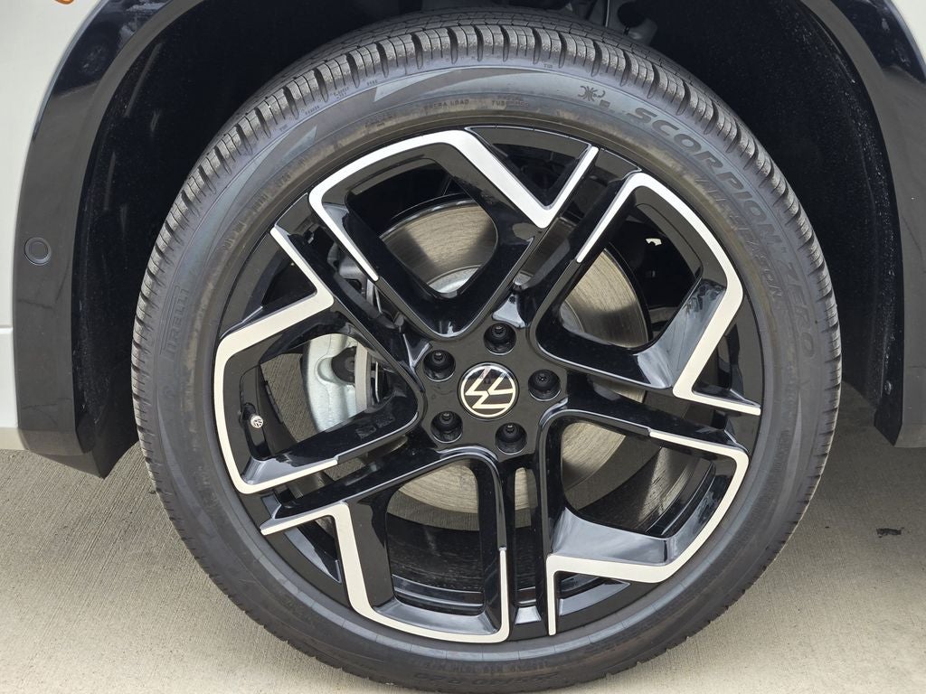 2026 Volkswagen Tiguan 2.0T SEL R-Line Turbo