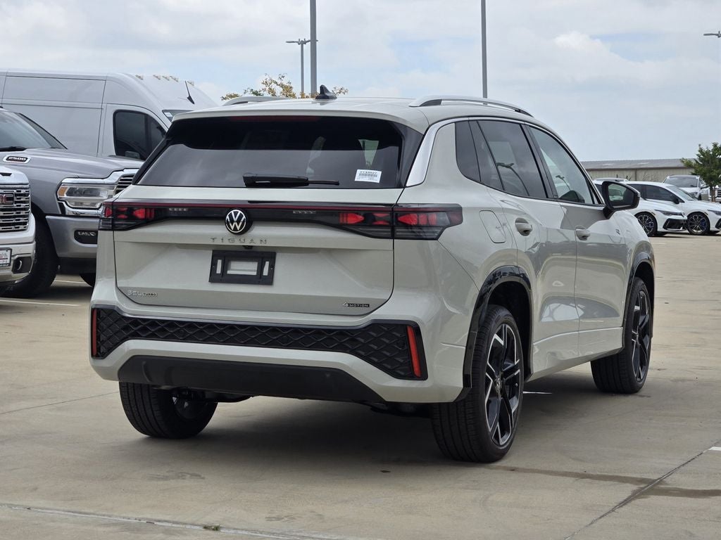 2026 Volkswagen Tiguan 2.0T SEL R-Line Turbo