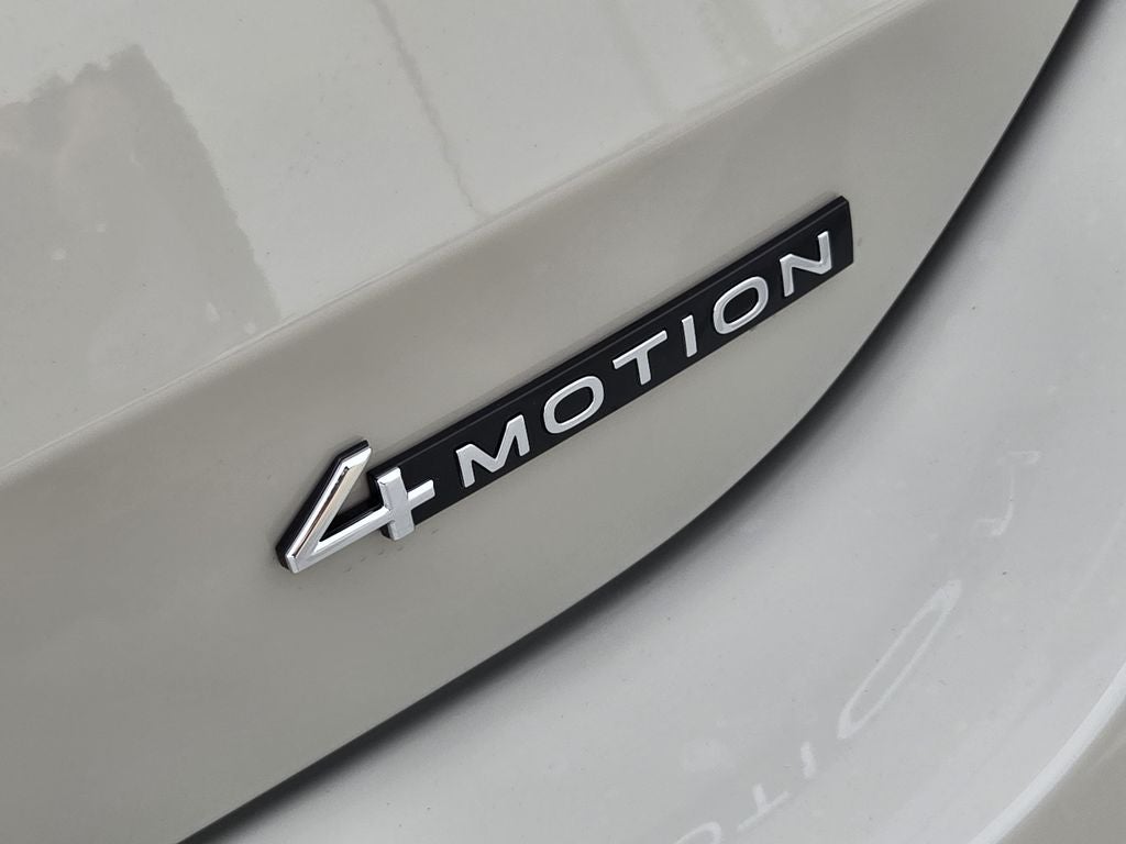 2026 Volkswagen Tiguan 2.0T SEL R-Line Turbo