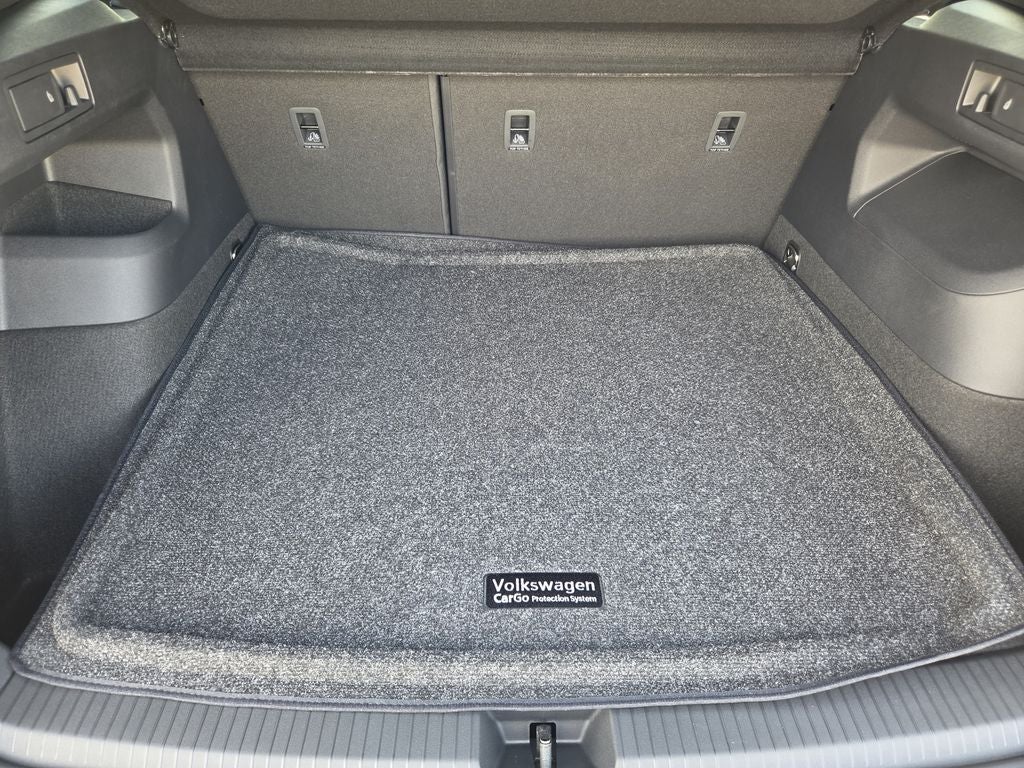 2026 Volkswagen Tiguan 2.0T SEL R-Line Turbo