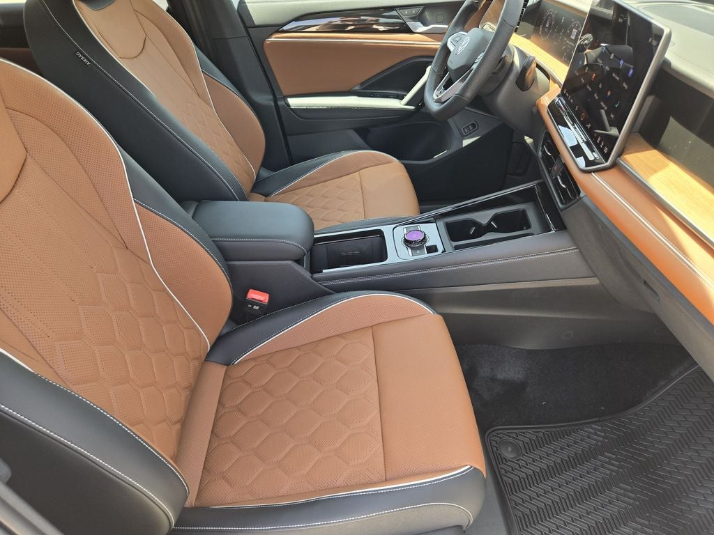 2026 Volkswagen Tiguan 2.0T SEL R-Line Turbo