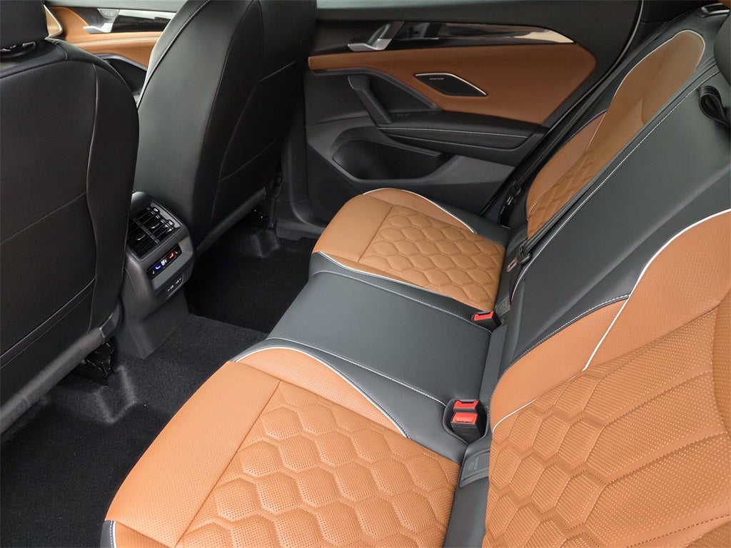 2026 Volkswagen Tiguan 2.0T SEL R-Line