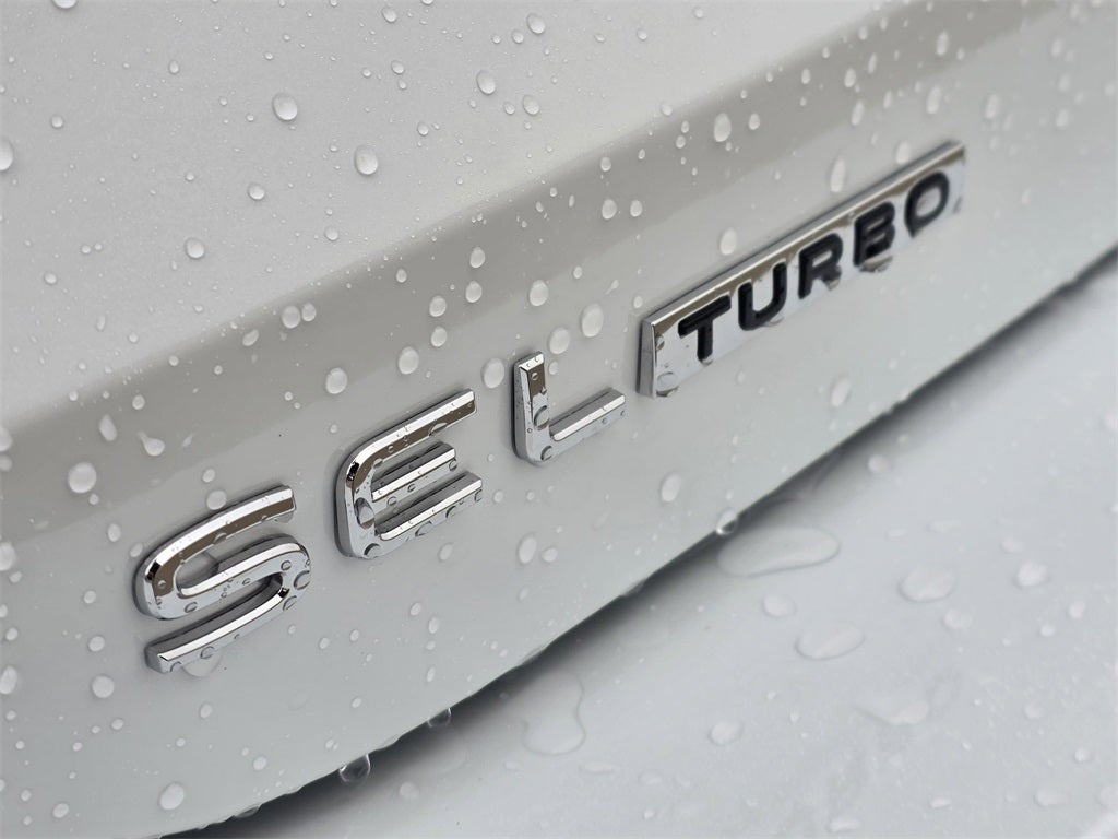 2026 Volkswagen Tiguan 2.0T SEL R-Line