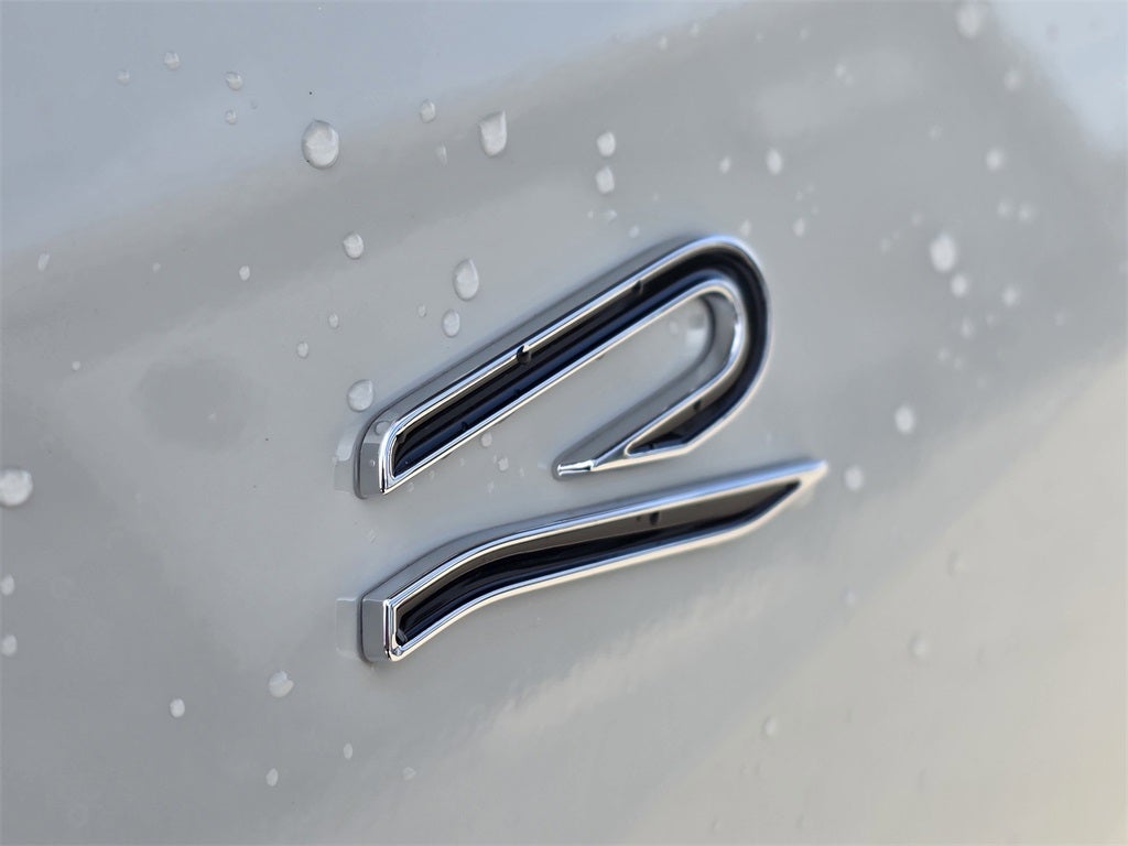 2026 Volkswagen Tiguan 2.0T SEL R-Line