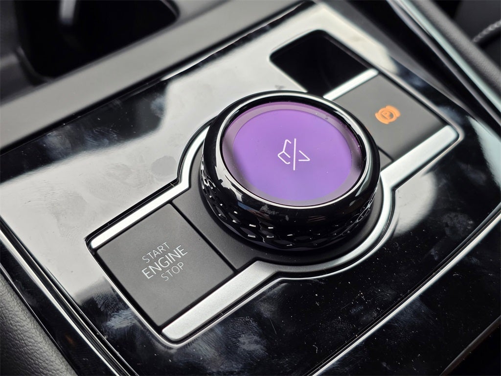 2026 Volkswagen Tiguan 2.0T SEL R-Line