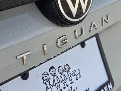 2026 Volkswagen Tiguan 2.0T SEL R-Line