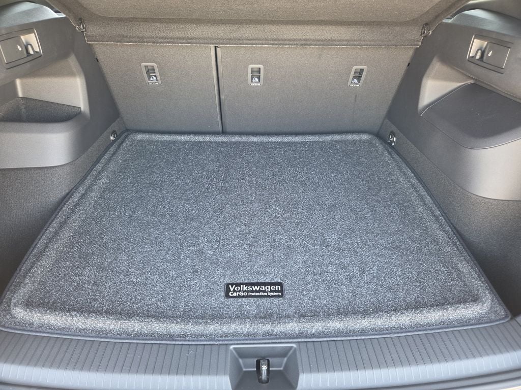 2026 Volkswagen Tiguan 2.0T SEL R-Line Turbo