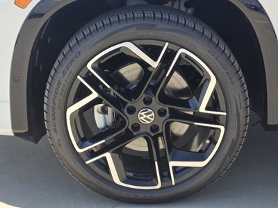 2026 Volkswagen Tiguan 2.0T SEL R-Line Turbo