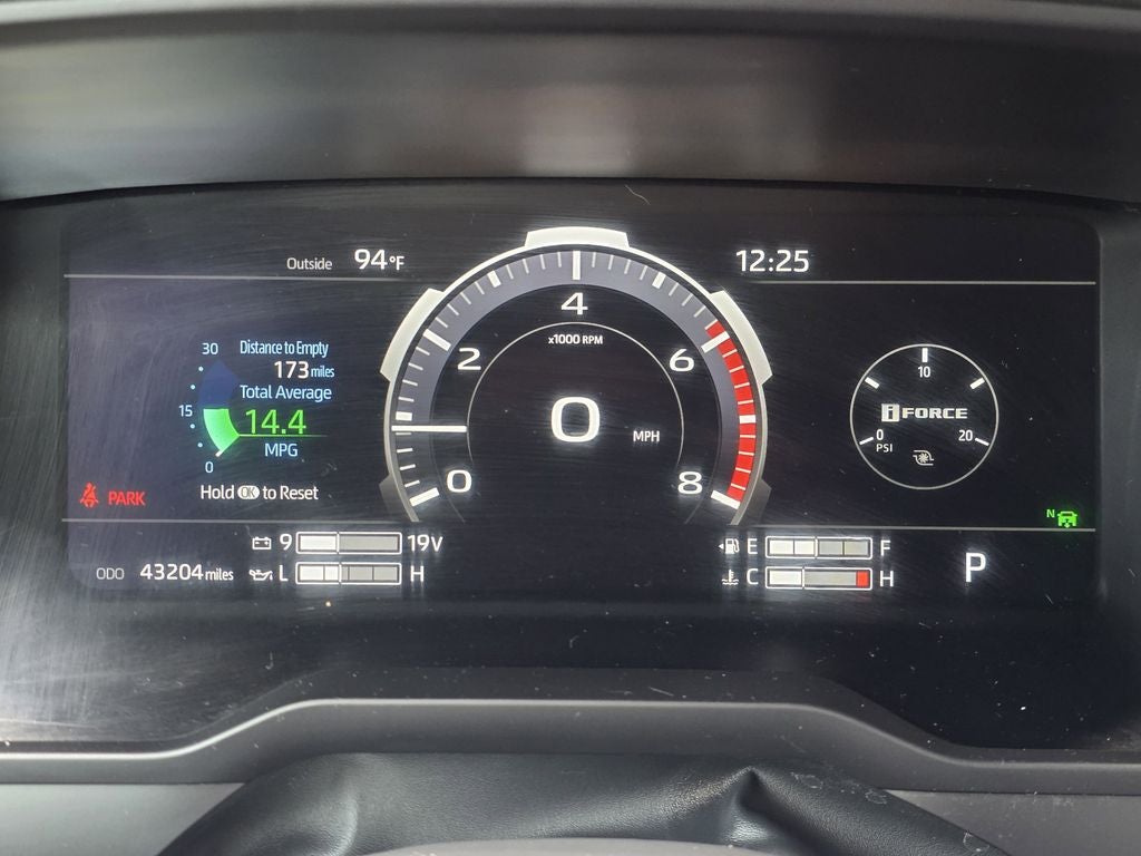 2023 Toyota Tundra Platinum