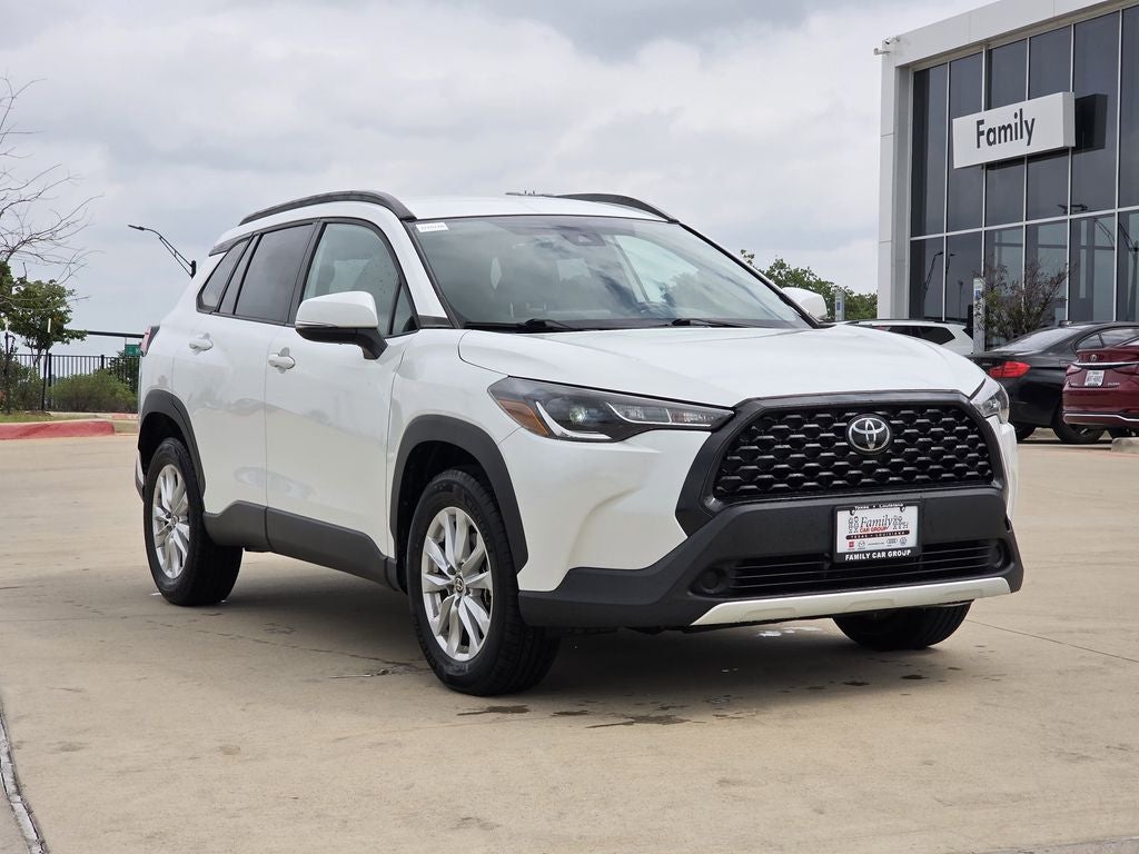 2022 Toyota Corolla Cross LE