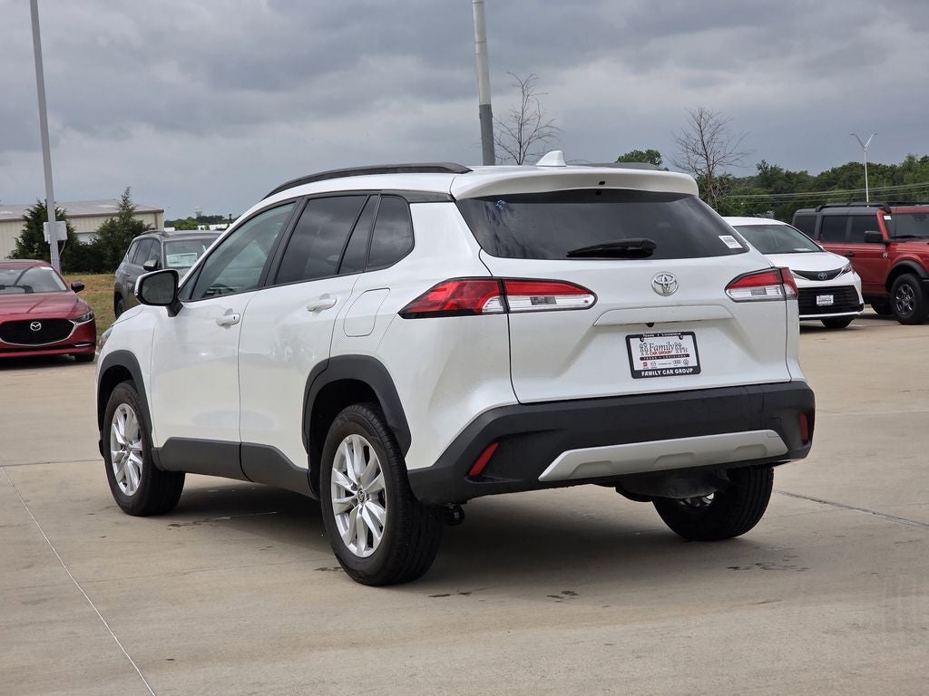 2022 Toyota Corolla Cross LE
