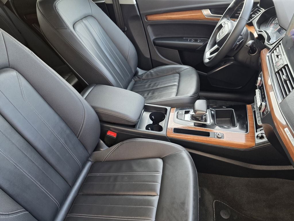 2023 Audi Q5 45 S line Premium quattro