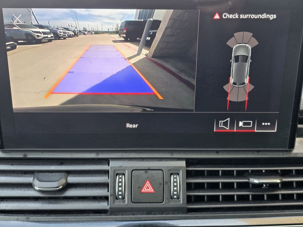 2023 Audi Q5 45 S line Premium quattro