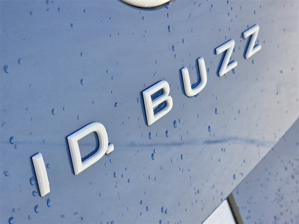 2025 Volkswagen ID. Buzz Pro S Plus