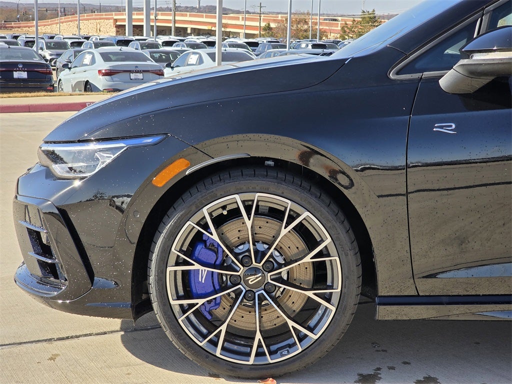 2026 Volkswagen Golf R 2.0T