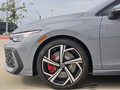 2025 Volkswagen Golf GTI 2.0T SE