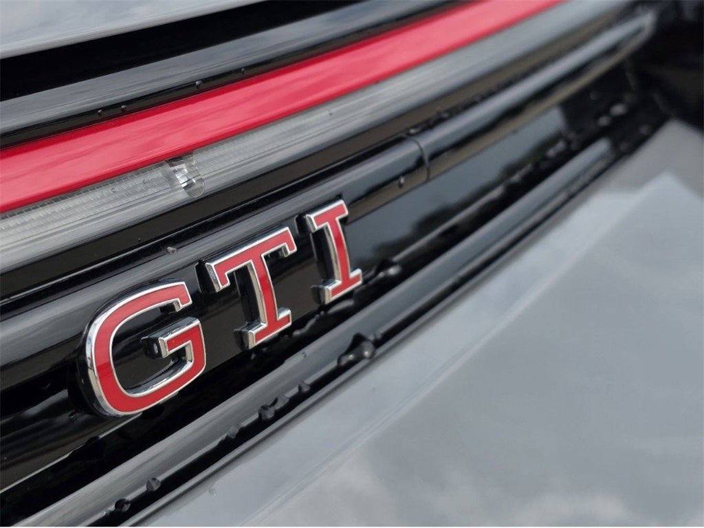 2025 Volkswagen Golf GTI 2.0T SE