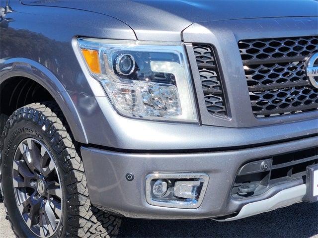 2019 Nissan Titan PRO-4X