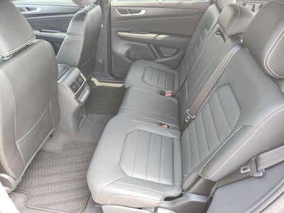 2024 Volkswagen Atlas Cross Sport 2.0T SEL R-Line