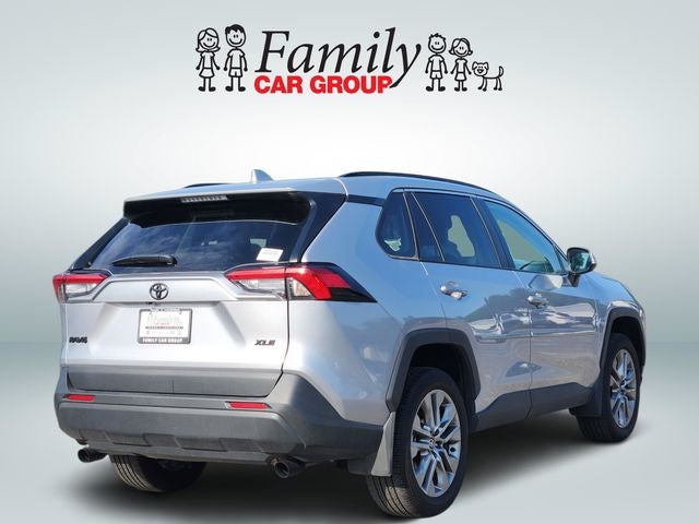 2025 Toyota RAV4 XLE Premium
