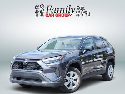 2025 Toyota RAV4 LE