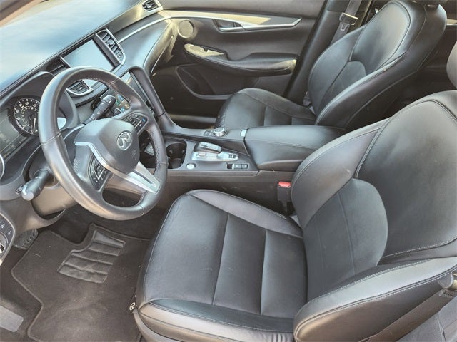 2024 INFINITI QX50 LUXE