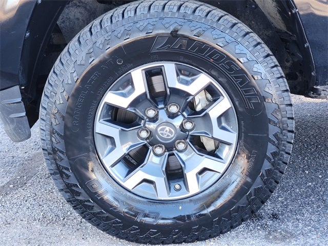 2023 Toyota Tacoma SR V6