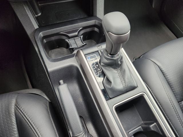 2023 Toyota Tacoma Limited V6