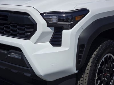 2025 Toyota Tacoma Hybrid TRD Off Road