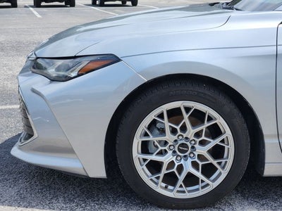2021 Toyota Avalon Hybrid Limited