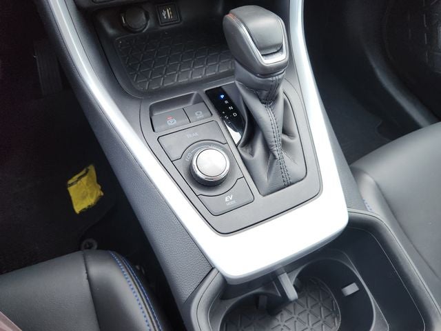 2025 Toyota RAV4 Hybrid XSE