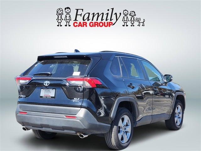 2025 Toyota RAV4 Hybrid XLE