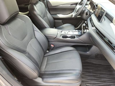 2022 INFINITI QX60 LUXE