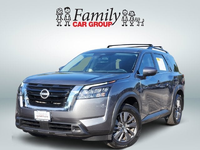 2023 Nissan Pathfinder SV